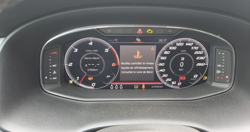 Seat Ateca cena 29800 przebieg: 66000, rok produkcji 2019 z Kraków małe 232